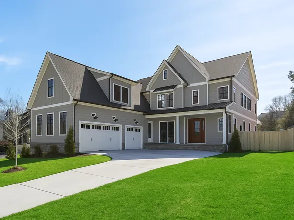 439 Lewis St, Vienna, VA 22180