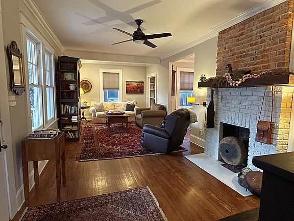 Foyer and Family Rooms