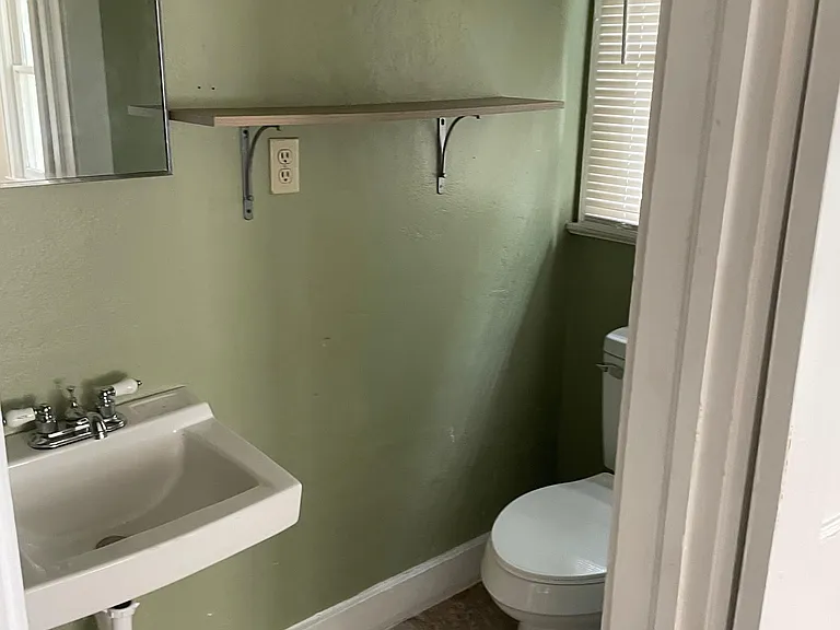 5114 Hollycrest Dr — Photo 8