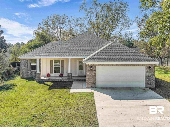 9206 Greenleaf Dr, Spanish Fort, AL 36527