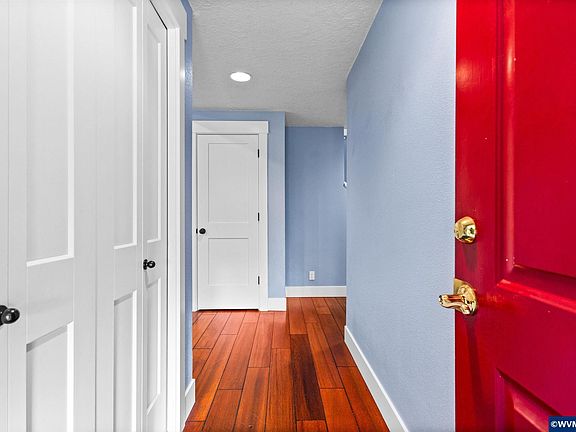 4th image of 5219 Spring Leaf Ct N