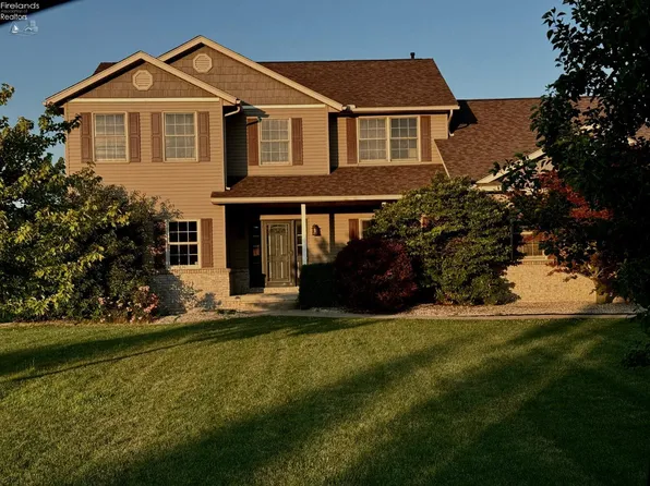 1891 S Sanbay Dr, Pt Clinton, OH 43452