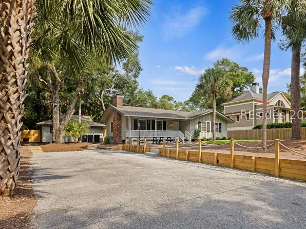 10 Myrtle Ln, Hilton Head Island, SC 29928