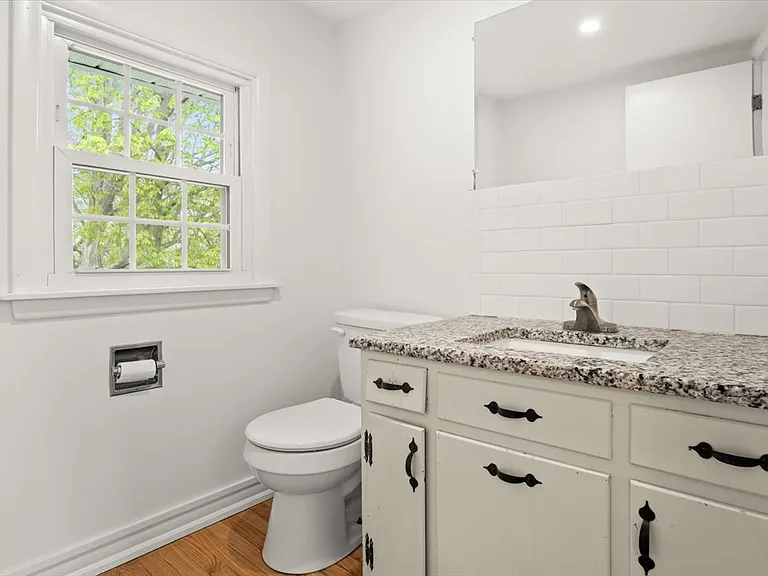 214R Highland Rd — Photo 42