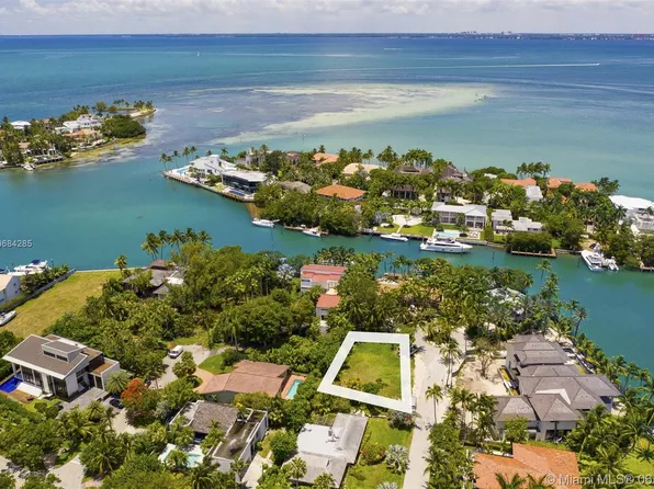 630 Sunset Cir, Key Biscayne, FL 33149