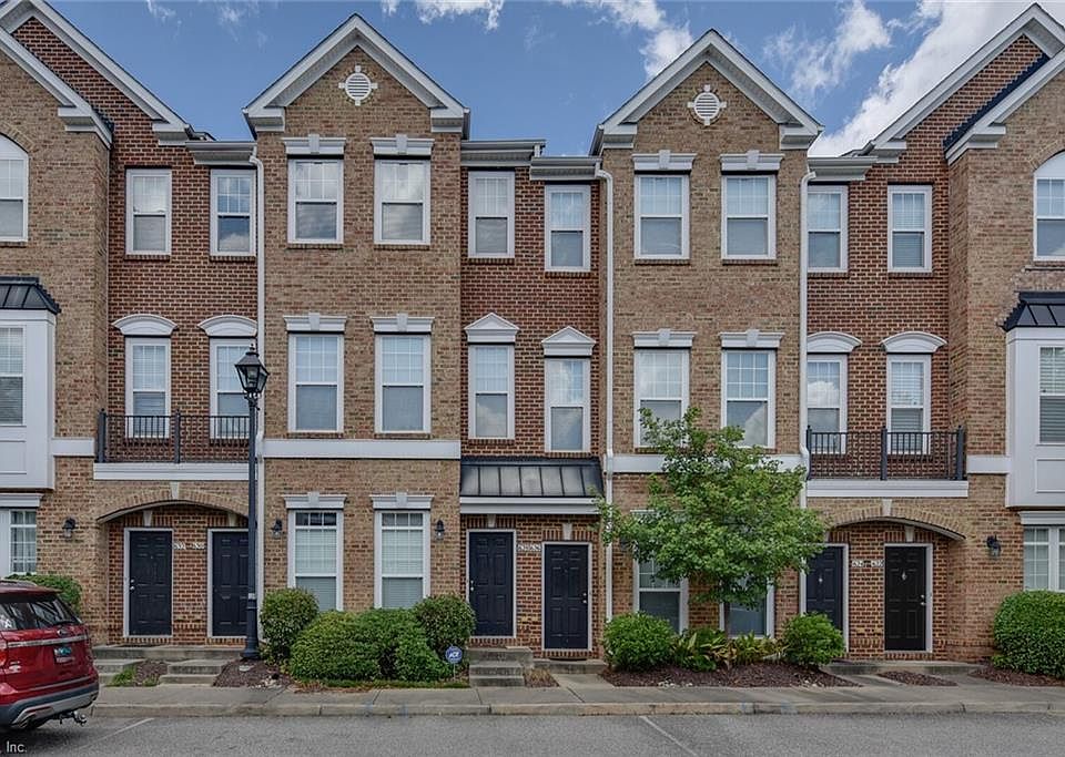 1st image of 628 Claire Ln