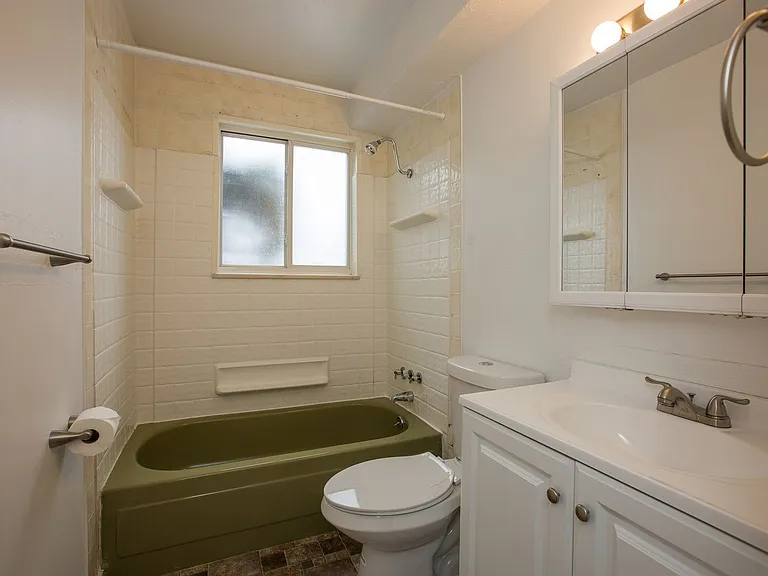 2925 Somerville Dr #1 — Photo 12