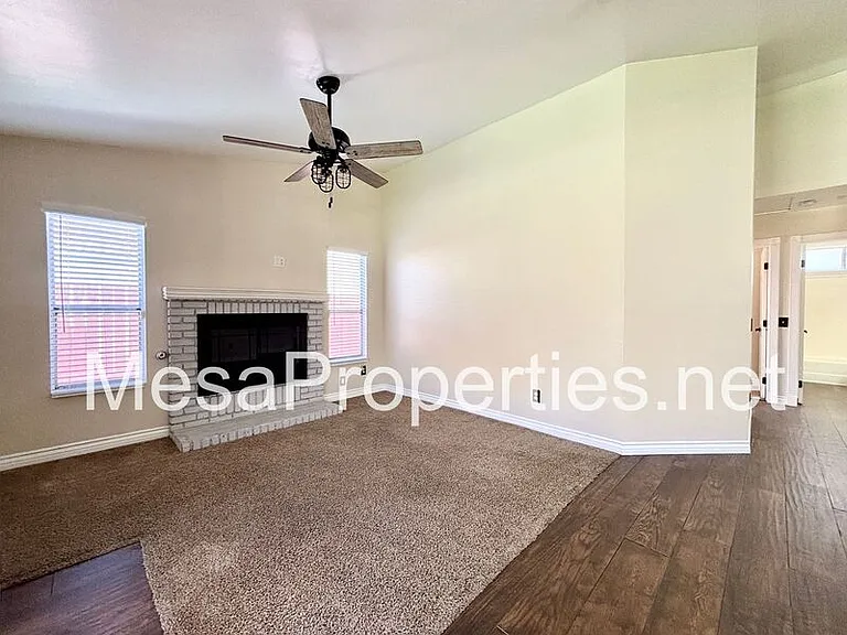 16481 Silica Dr — Photo 17