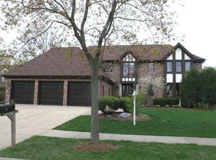 340 S Harrison Ct, Palatine, IL