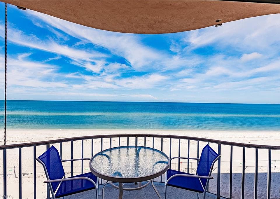 1st image of 26236 Hickory BLVD #9