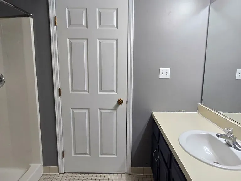 69 Trinity Pl — Photo 10