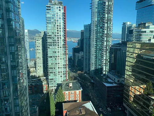 1200 Georgia St W #2303 Photo 1