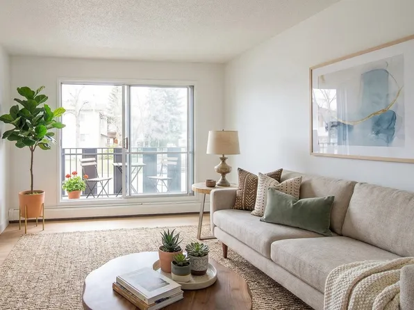 6110 118th Ave NW, Edmonton, AB T5W 1E8