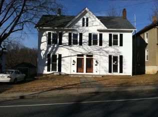 98 Main St, Hampton, NJ 08827