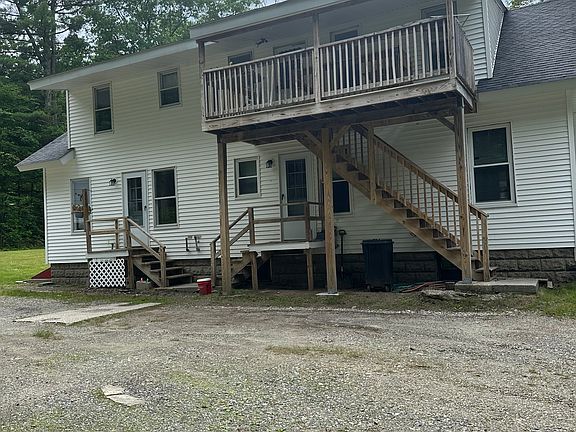 Second floor back entry way.