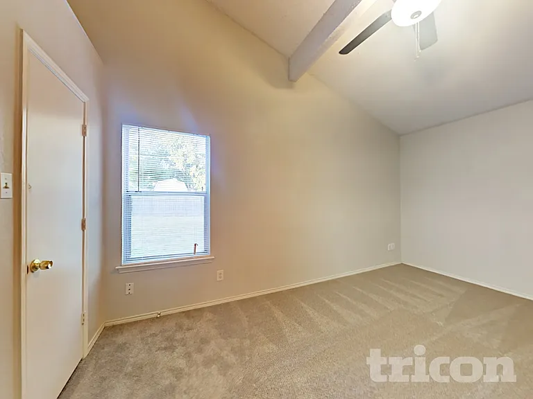609 S Walnut Creek Dr — Photo 12