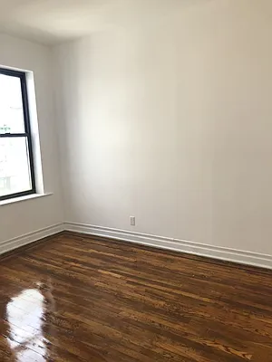 Rented by Grand Group Realty | media 18