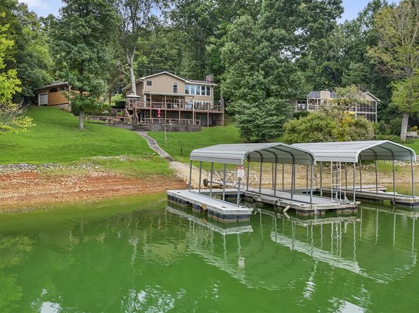 Crye-Leike Premier Real Estate LLC