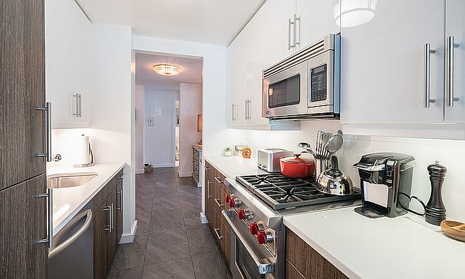 1st image of 330 W 58th St APT 16F