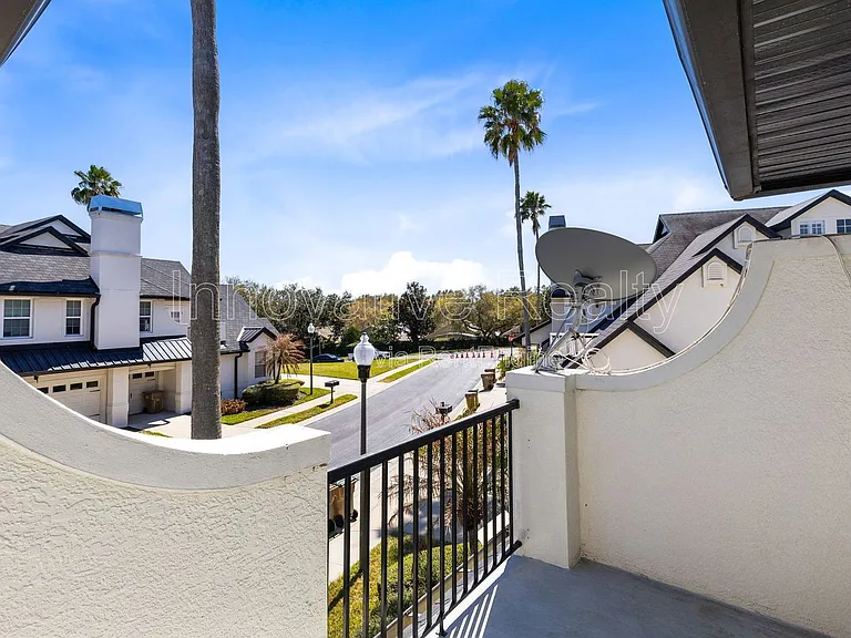 17321 Promenade Dr — Photo 22