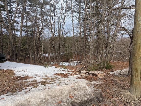 3rd image of 42 Main Street