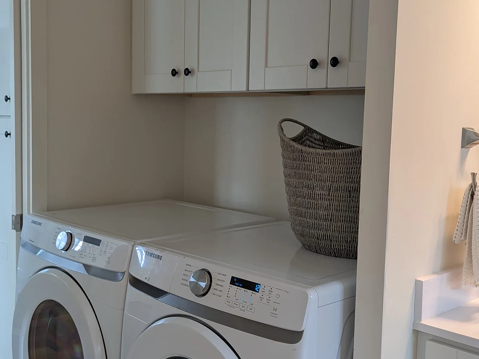 1 bed, 572 sqft, $2,950 — Photo 2