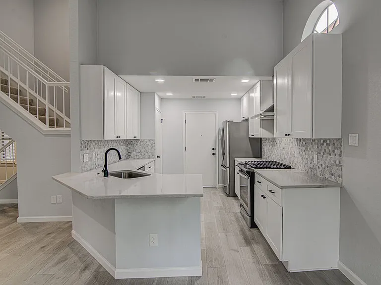 13005 Muldoon Dr — Photo 11