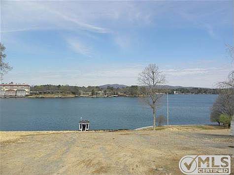 5th image of 115 Long Island Dr