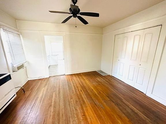3rd image of 719 E Vassar Ave
