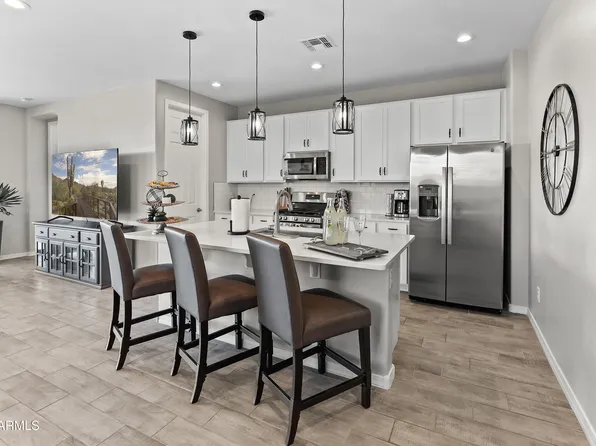 17745 W RUNNING DEER Trail, Surprise, AZ 85387