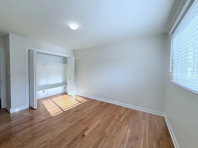 4528 Grace St — Photo 17