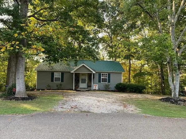 552 Crabtree Rd, Selmer, TN 38375