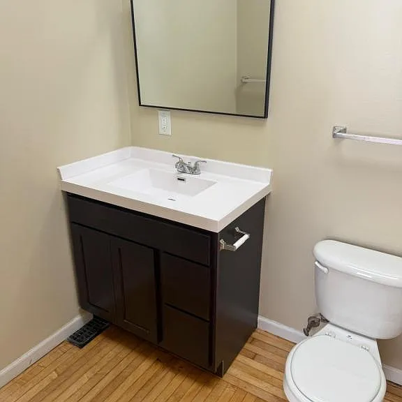 952 Georgia Ave #13 — Photo 9