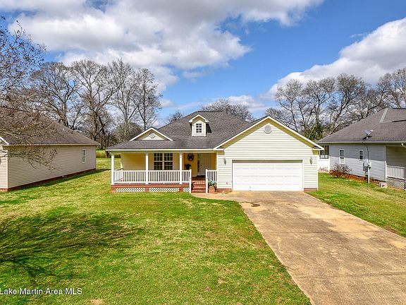 2nd image of 1495 Brooks Rd