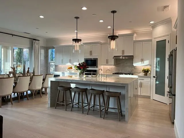 1410 N Redington Ave — Photo 7