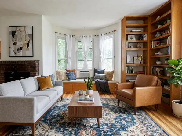 1560 Cambridge St #2, Cambridge, MA 02139