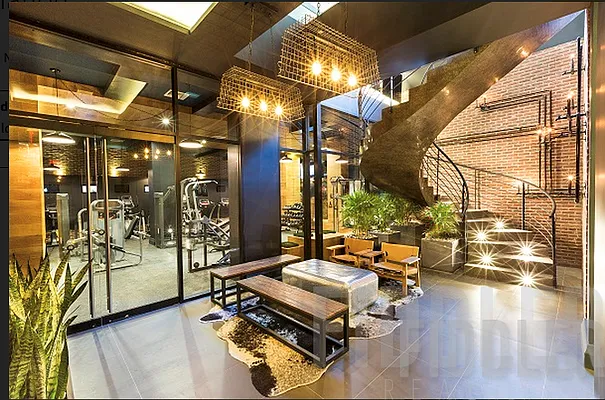 Rented by The KCI Group | media 59