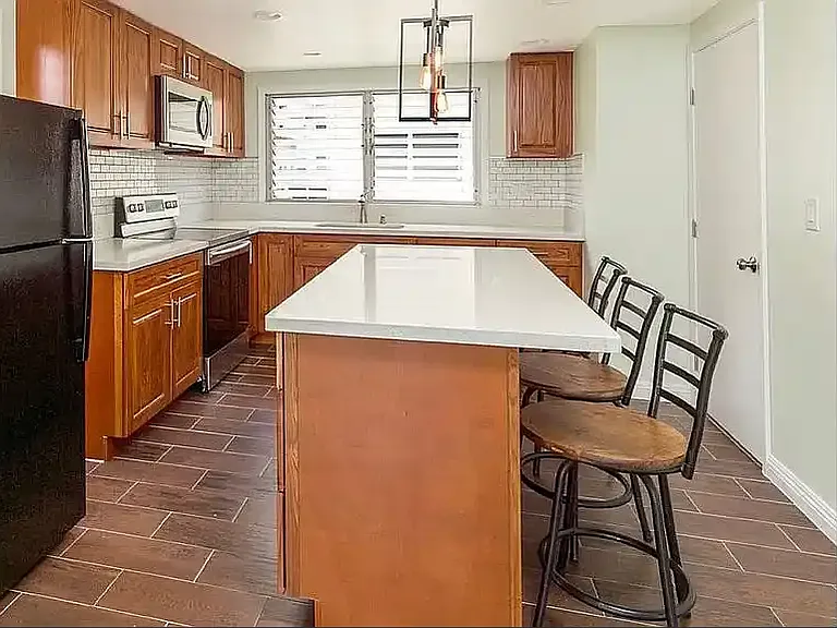 851 Ala Lilikoi St #3 — Photo 1