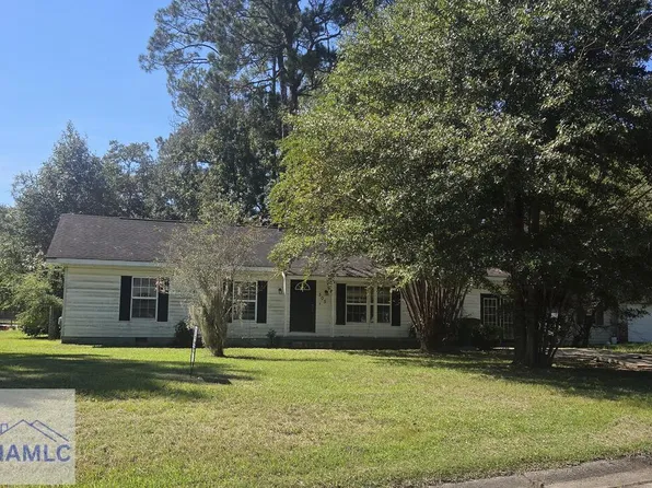 505 Heritage Dr, Hinesville, GA 31313