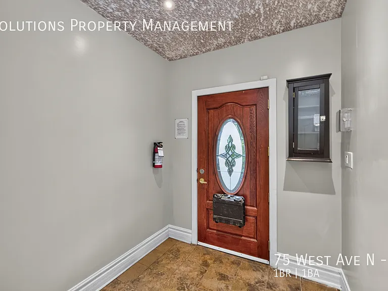 75 West Ave N #1 — Photo 5