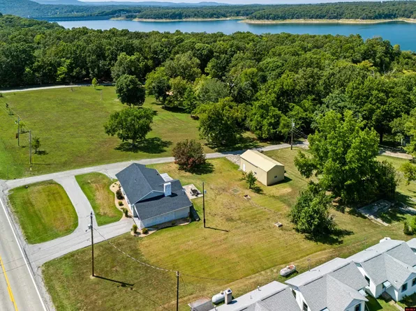 21 Mildred Ln, Lakeview, AR 72642