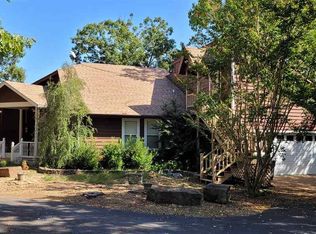 174 Lake Pointe Dr, Greers Ferry, AR 72067