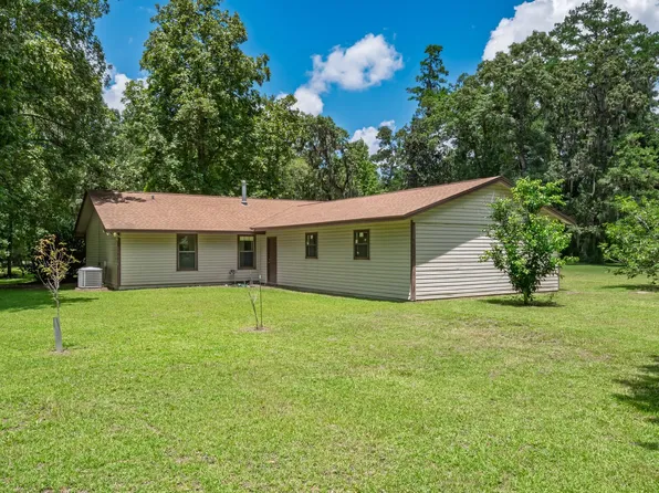 1207 Dr Martin Luther King Jr Mem Rd, Crawfordville, FL 32327
