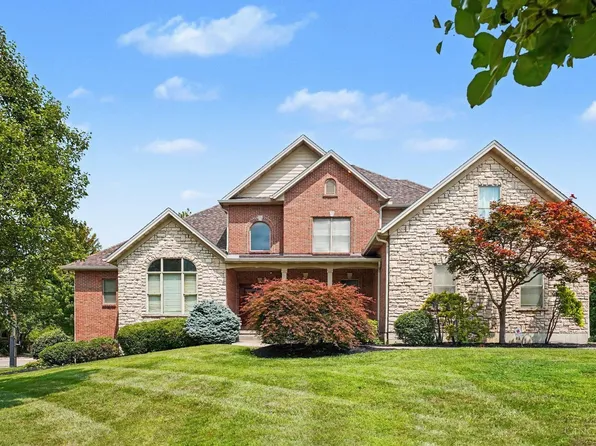 4558 Guildford Dr, West Chester, OH 45069