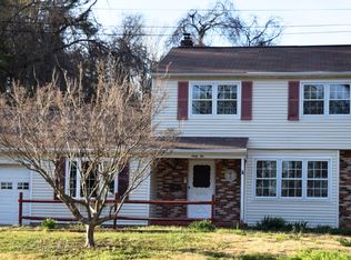 62 Woodhill Ct, Newark, DE 19711