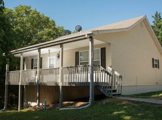 16881 S Bud Wyman Ln, Hartsburg, MO 65039