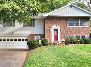 3853 Pratt Dr, Oneida, NY 13421