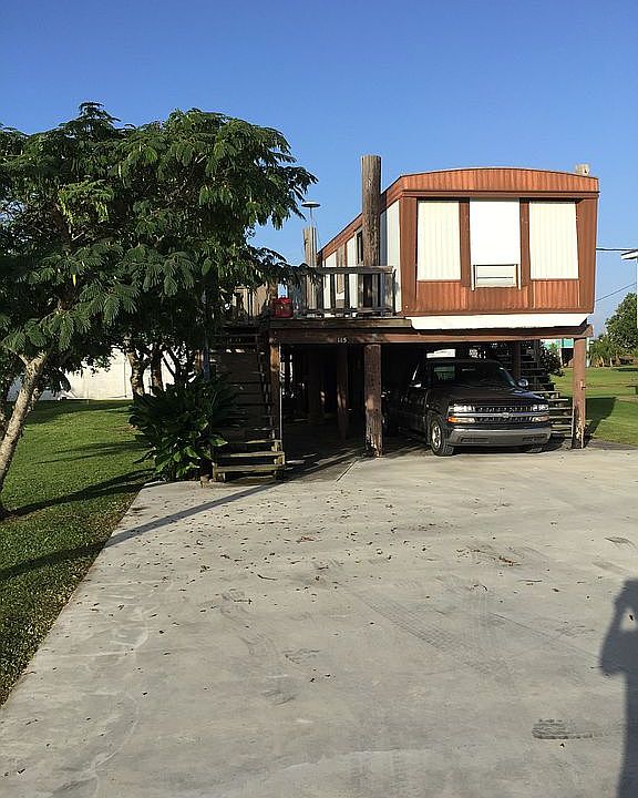 1st image of 115 Iris Ln