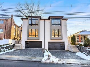 432 Stillwell Ave #B, Fort Lee, NJ 07024