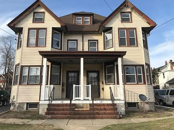 13-15 E 2nd St, Bound Brook, NJ 08805